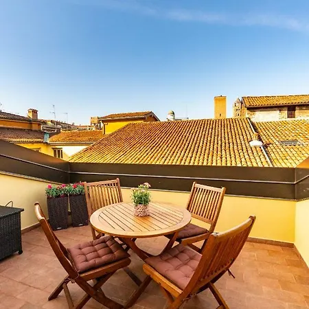 Asinelli Panoramic Rooftop, In Front Of The Two Towers Bolonya