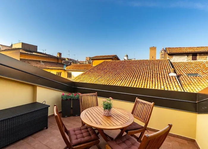 公寓 Asinelli Panoramic Rooftop, In Front Of The Two Towers *