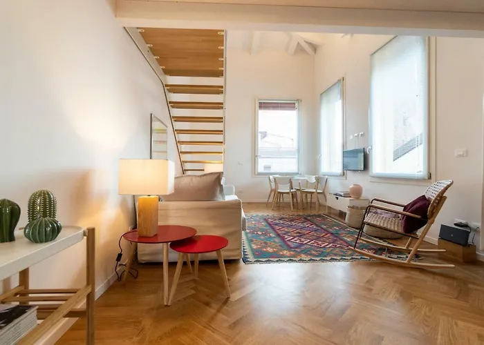 Apartment Asinelli Panoramic Rooftop, In Front Of The Two Towers *